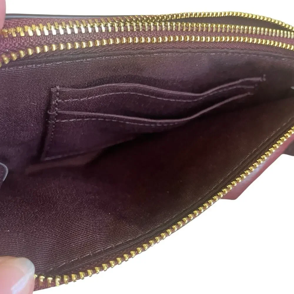 COACH Double Corner Zip Wristlet Wallet NWT Wine Multi Pebbled Leather Gold Tone